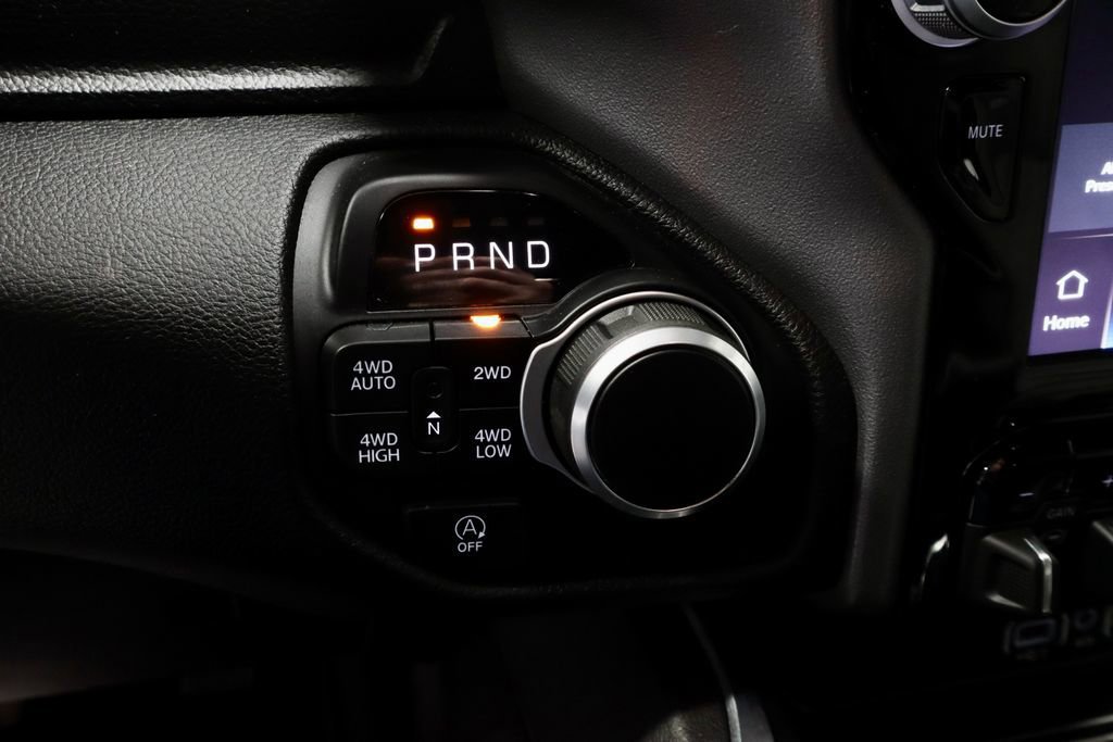 Used 2025 RAM 1500 Big Horn image 36