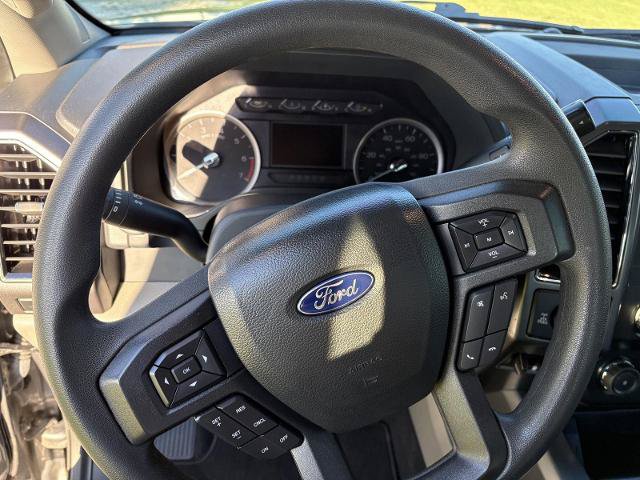 Certified 2022 Ford F250 XLT w/ Black Appearance Package AWD/4WD image 16