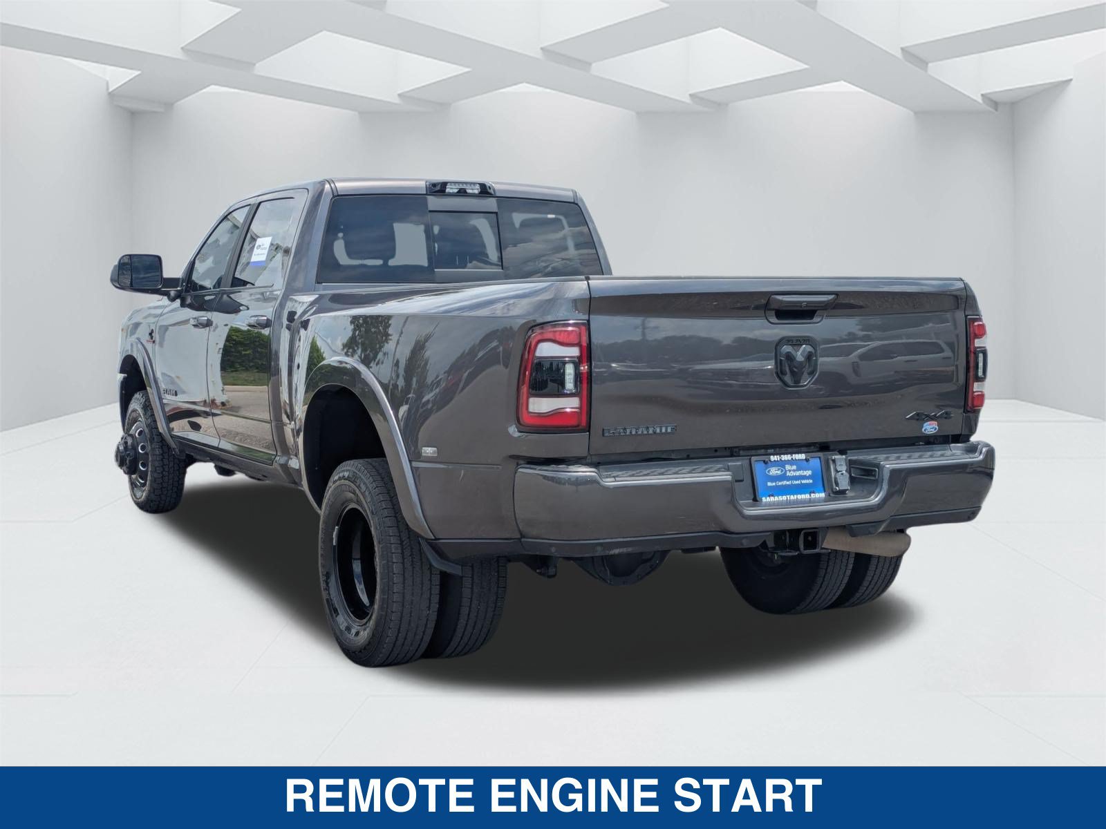 Used 2022 RAM 3500 Laramie w/ Night Edition AWD/4WD image 7