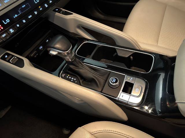 Used 2024 Kia Telluride S FWD image 28