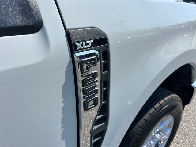 Certified 2025 Ford F250 XLT AWD/4WD image 38