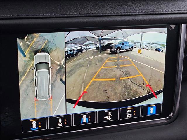 Used 2024 GMC Yukon XL Denali image 14