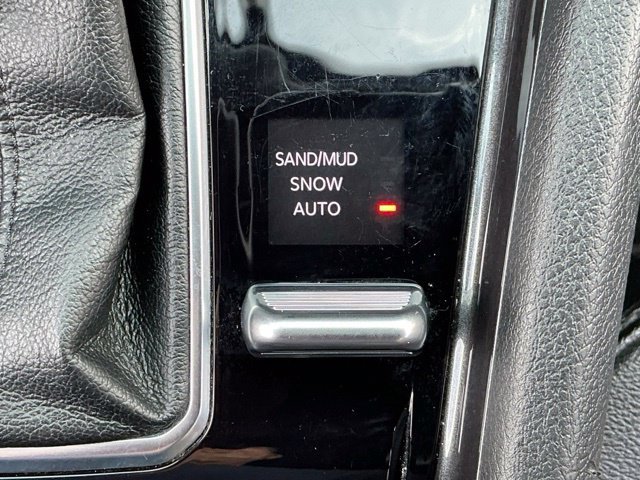 Used 2024 Jeep Compass Latitude AWD/4WD image 29