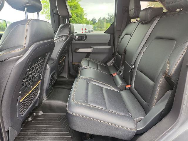 Certified 2023 Ford Bronco Badlands w/ Sasquatch Package AWD/4WD image 9