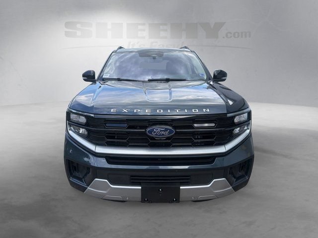 Certified 2025 Ford Expedition Platinum w/ Platinum Ultimate Package AWD/4WD image 17