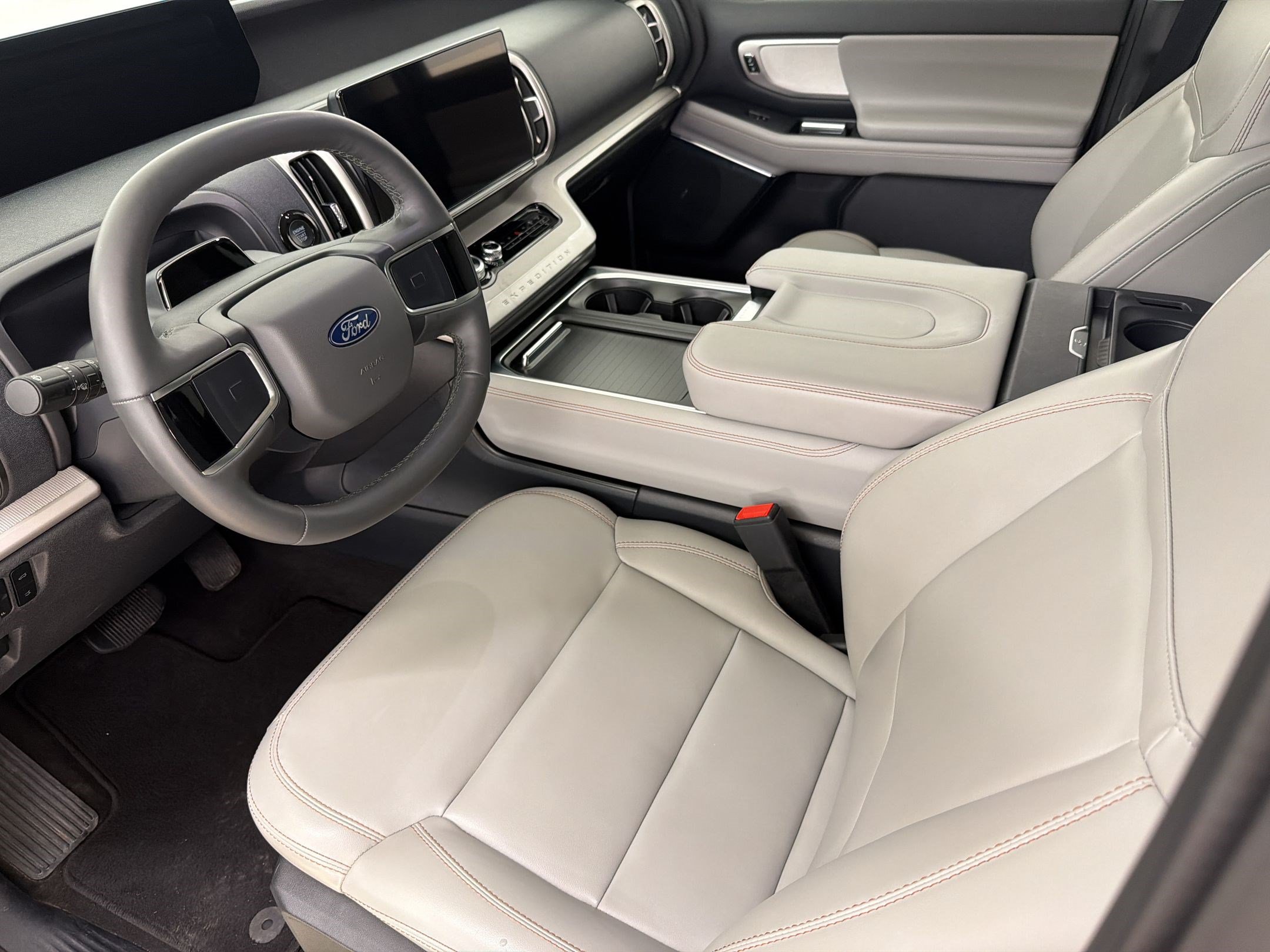 Certified 2025 Ford Expedition Max Active AWD/4WD image 27