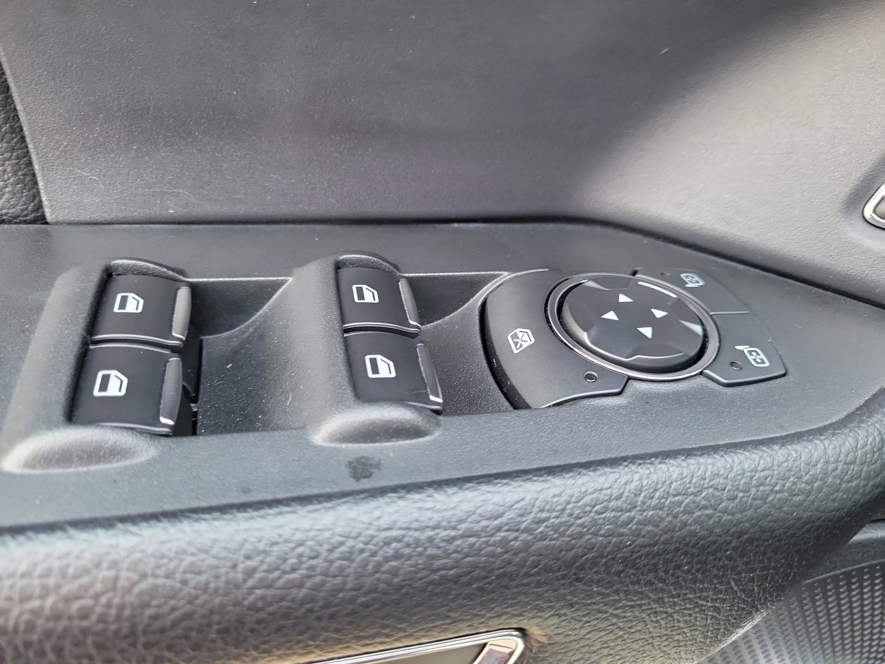 Certified 2020 Ford Expedition XLT w/ Equipment Group 201A AWD/4WD image 20