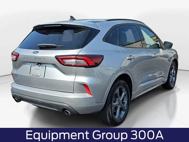 Certified 2023 Ford Escape ST-Line w/ Cold Weather Package FWD image 4