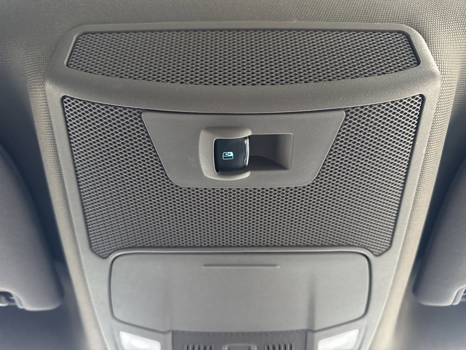 Certified 2019 Ford F150 XLT w/ Equipment Group 302A Luxury image 40