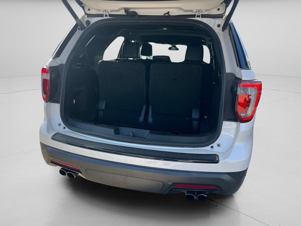 Certified 2018 Ford Explorer Sport w/ Ford Safe & Smart Package AWD/4WD image 12