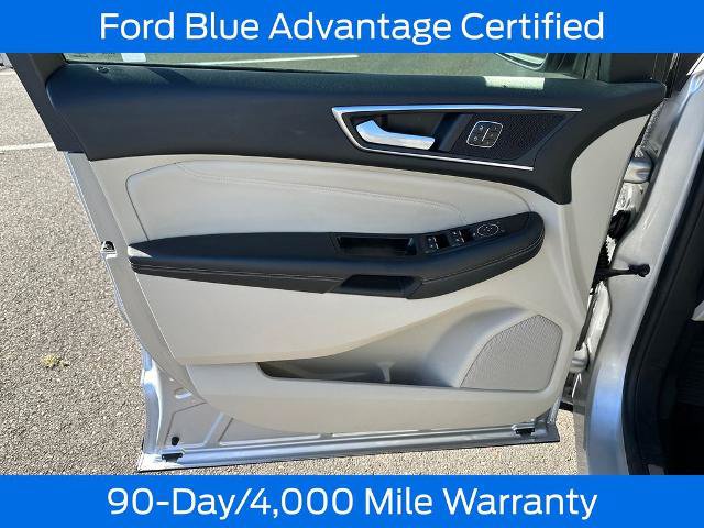 Certified 2017 Ford Edge Titanium w/ Technology Package AWD/4WD image 12
