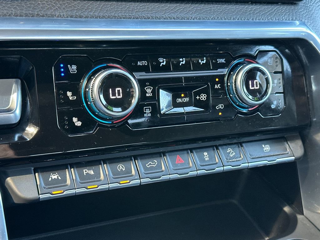 Used 2022 GMC Sierra 1500 Denali w/ Denali Reserve Package image 20