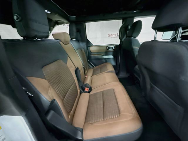 Certified 2023 Ford Bronco Outer Banks w/ Sasquatch Package AWD/4WD image 26