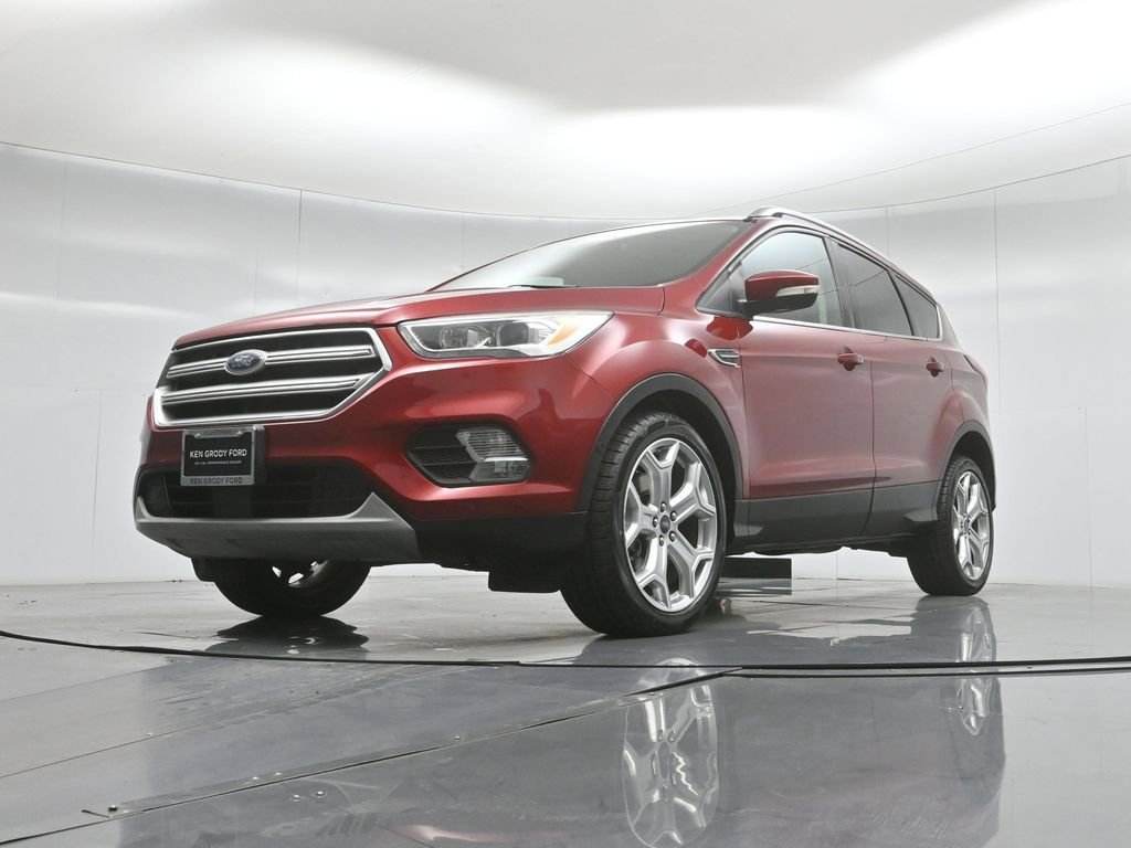 Certified 2019 Ford Escape Titanium image 29