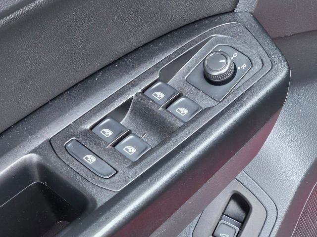 Used 2020 Volkswagen Atlas Cross Sport SE AWD/4WD image 21