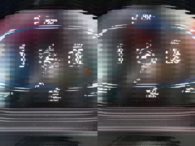 Used 2024 Hyundai Venue Limited image 26