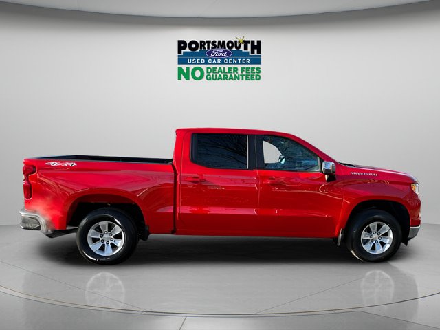 Used 2025 Chevrolet Silverado 1500 LT AWD/4WD image 6