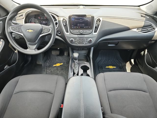 Used 2022 Chevrolet Malibu LT FWD image 10