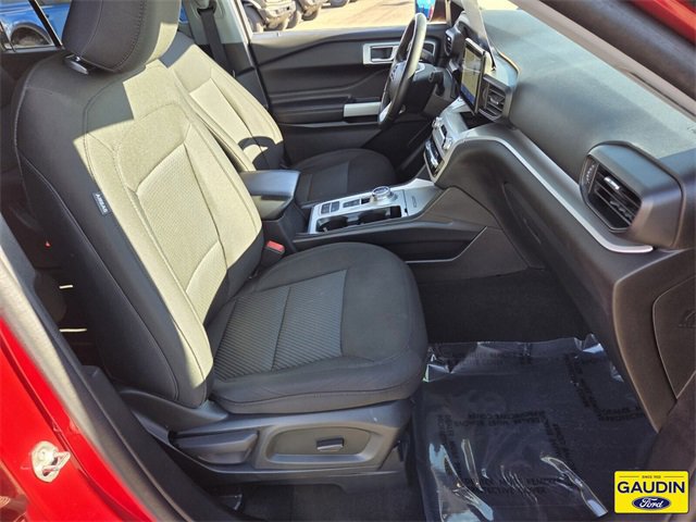 Certified 2023 Ford Explorer XLT image 17
