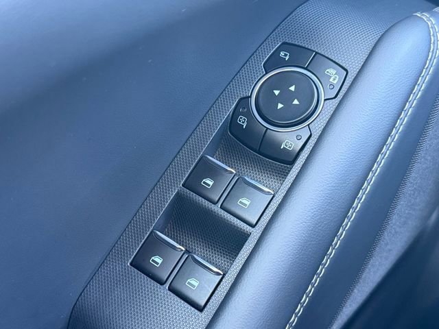 Certified 2025 Ford Mustang Mach-E Select w/ Comfort Package Lite image 12