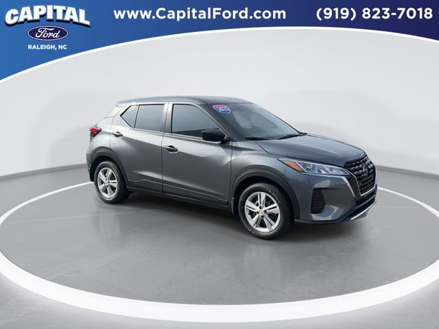 Used 2025 Nissan Kicks Play S
