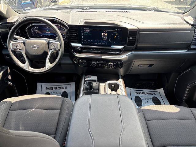 Used 2025 Chevrolet Silverado 1500 RST w/ Z71 Off-Road Package AWD/4WD image 21