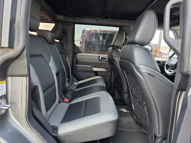 Certified 2022 Ford Bronco Black Diamond w/ Sasquatch Package AWD/4WD image 29
