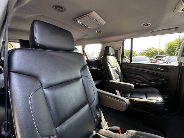 Used 2019 Chevrolet Suburban LT AWD/4WD image 37
