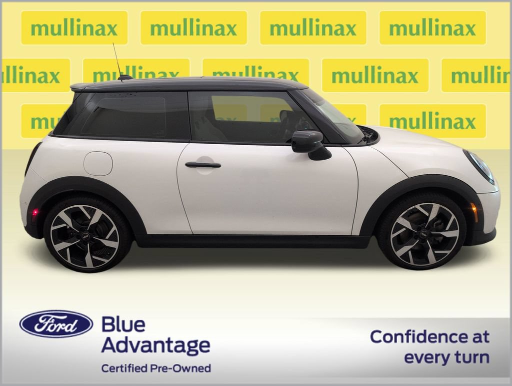 Used 2025 MINI Cooper S FWD video 2