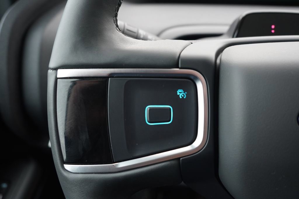 Certified 2025 Ford Expedition Active image 37