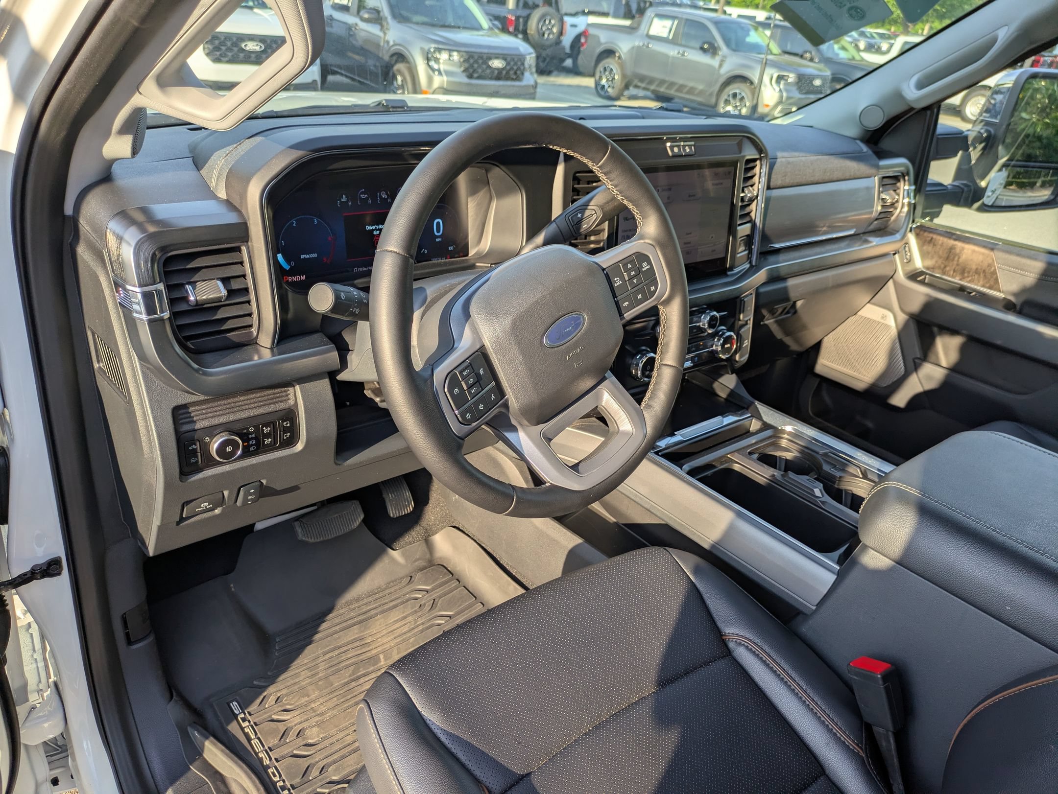 Certified 2025 Ford F250 Lariat w/ Chrome Package AWD/4WD image 15
