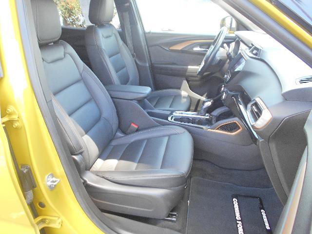 Used 2023 Chevrolet TrailBlazer ACTIV w/ Sun and Liftgate Package FWD image 10