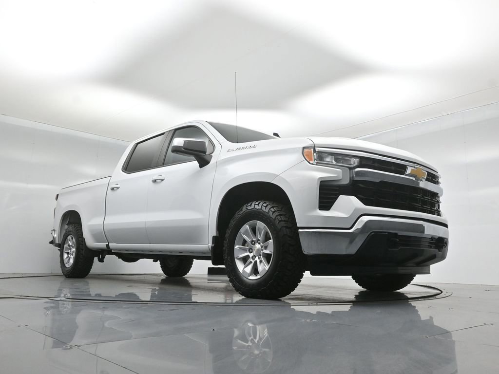 Used 2023 Chevrolet Silverado 1500 LT w/ Work Truck Package image 5