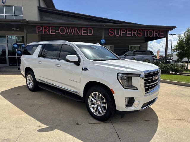 Used 2022 GMC Yukon XL SLT w/ SLT Premium Package AWD/4WD image 1