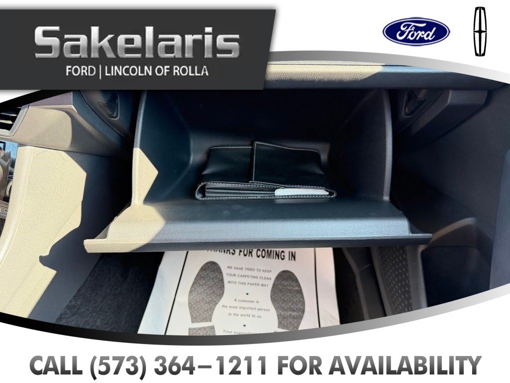 Used 2024 Volkswagen Jetta SE FWD image 30