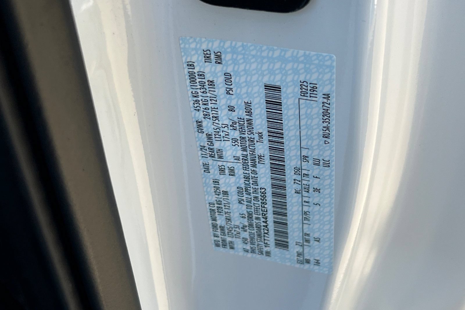 Certified 2024 Ford F250 XL w/ XL Chrome Package RWD image 25