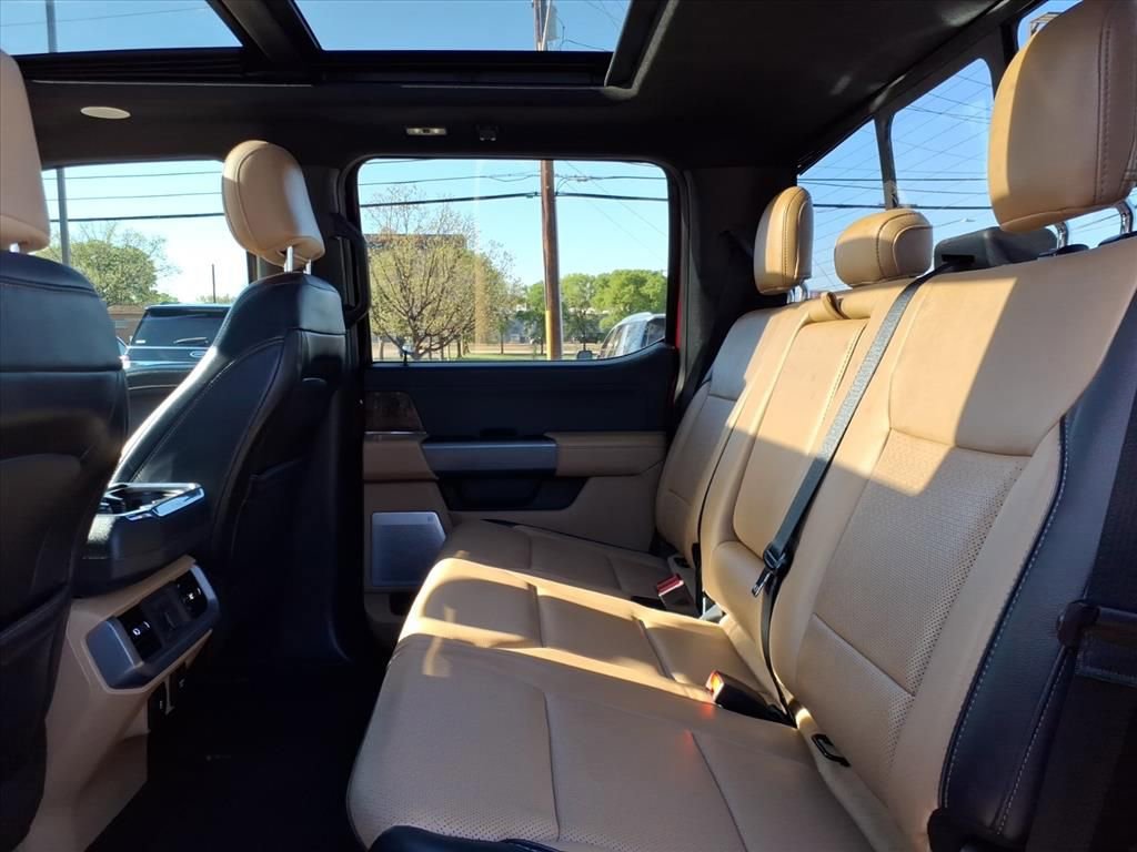 Certified 2021 Ford F150 Lariat w/ Equipment Group 502A High image 19