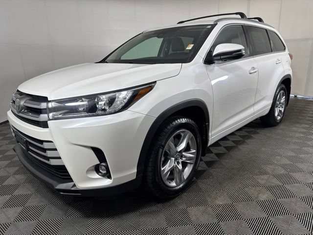 Used 2019 Toyota Highlander Limited AWD/4WD image 8