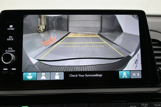 Used 2025 Honda Odyssey EX-L image 21
