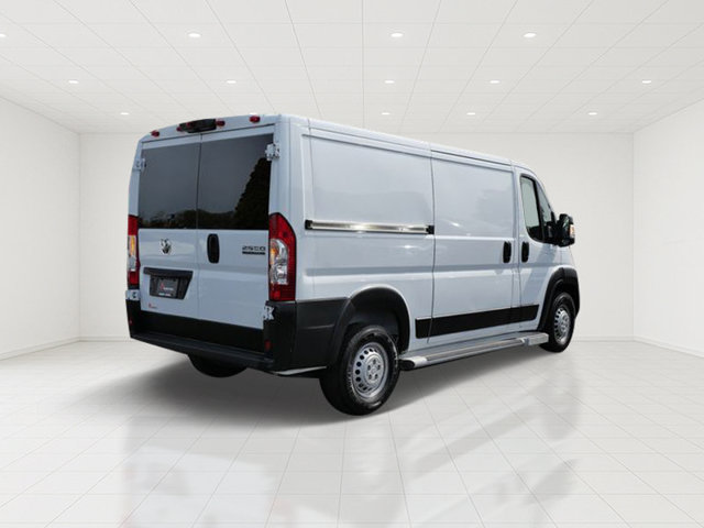 Used 2025 RAM ProMaster 2500 w/ U-Haul Equipment Group FWD image 6