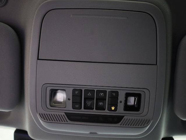 Certified 2024 Ford Explorer XLT w/ Equipment Group 202A AWD/4WD image 24