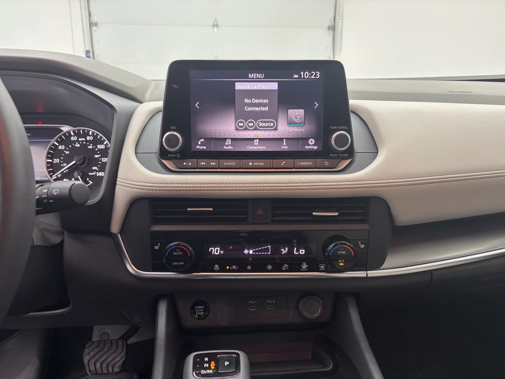 Used 2024 Nissan Rogue SV w/ SV Premium Package FWD image 27