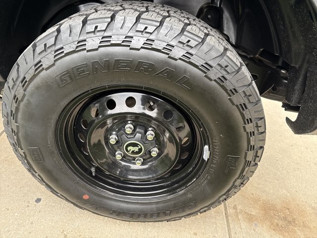 Certified 2022 Ford Bronco Black Diamond AWD/4WD image 7