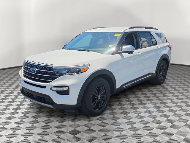 Certified 2020 Ford Explorer XLT w/ Equipment Group 202A RWD video 3