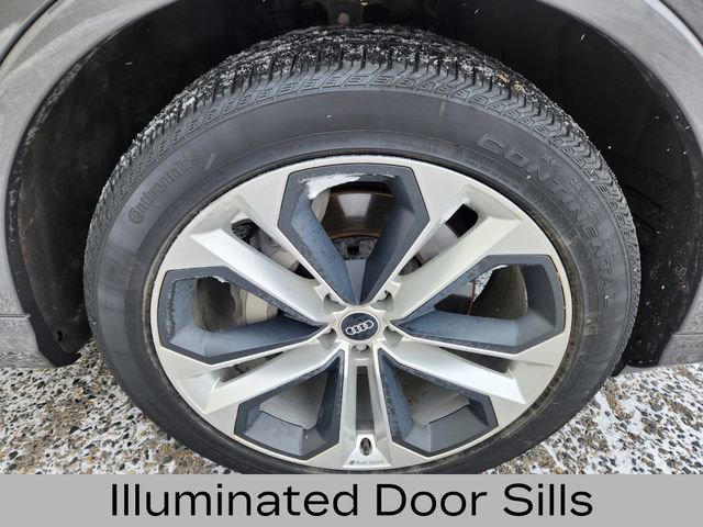 Used 2021 Audi Q7 3.0T Premium Plus w/ Executive Package image 21