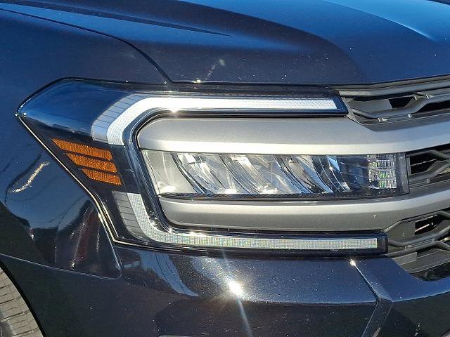 Certified 2024 Ford Expedition Max XLT image 9