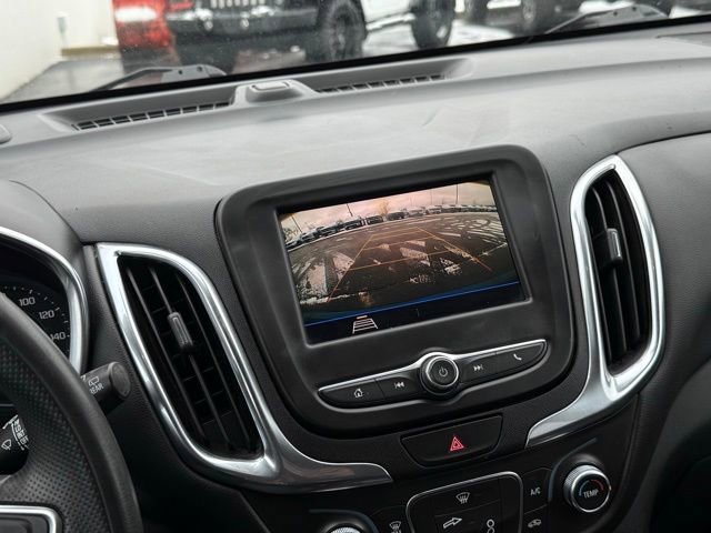 Used 2021 Chevrolet Equinox LT image 17