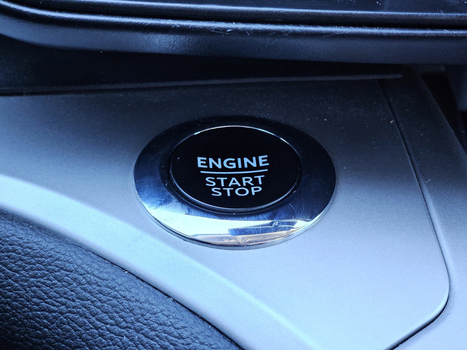 Certified 2023 Ford Explorer XLT image 25