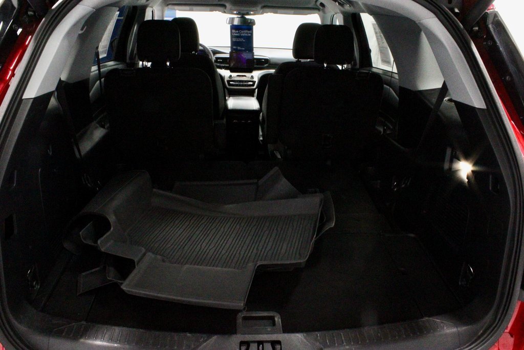 Certified 2022 Ford Explorer XLT w/ Class IV Trailer Tow Package image 16