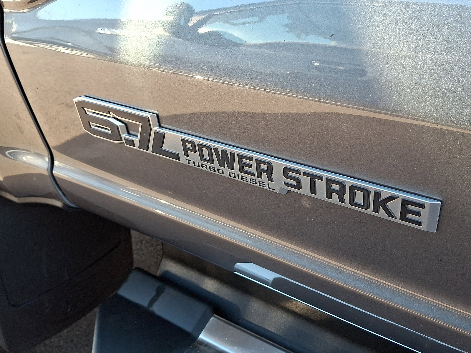 Certified 2024 Ford F350 Lariat w/ Chrome Package image 31